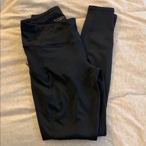 Athleta zipper pocket leggings